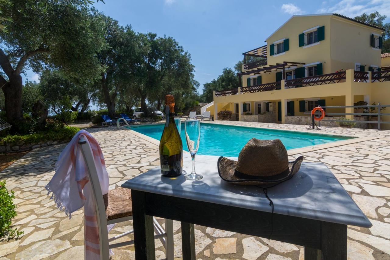 Villa Elaia Suites & Apartments No.5 Ґайос Екстер'єр фото